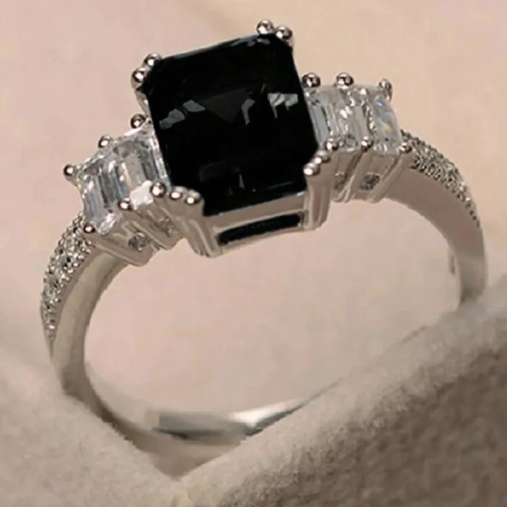 DENKAYS BRIDAL WEDDING RING EMERALD